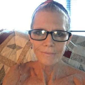 Meet your Posher, Traci